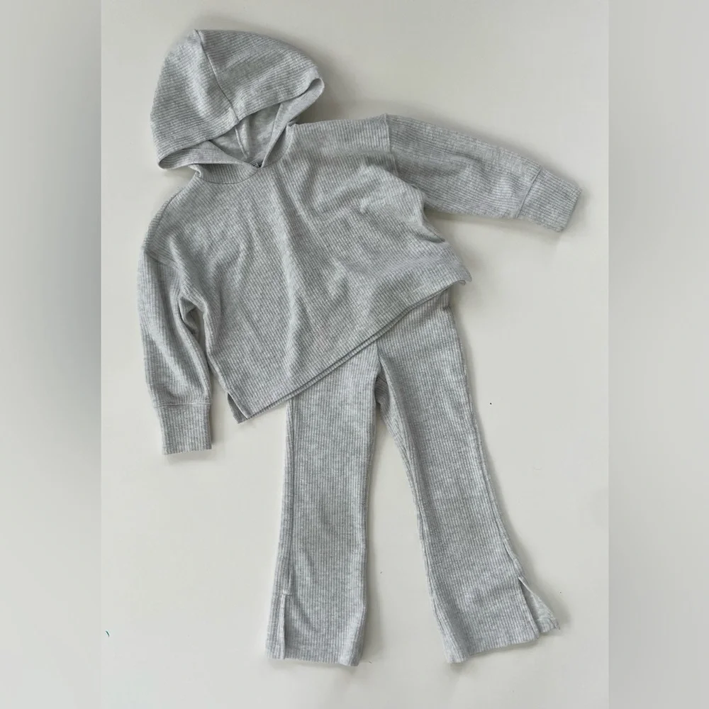 Old Navy Little Girls Grey Gray Cropped Ribbed Hoodie Flare Pant Set Size XS/5